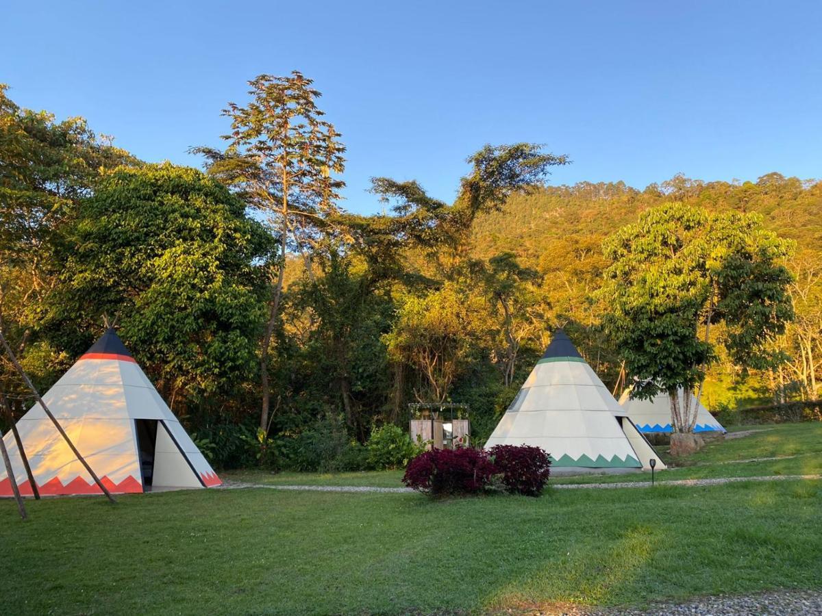 Bosque De Aventura & Glamping Refugio Del Bosque La Mesa (Tequendama) Exterior foto
