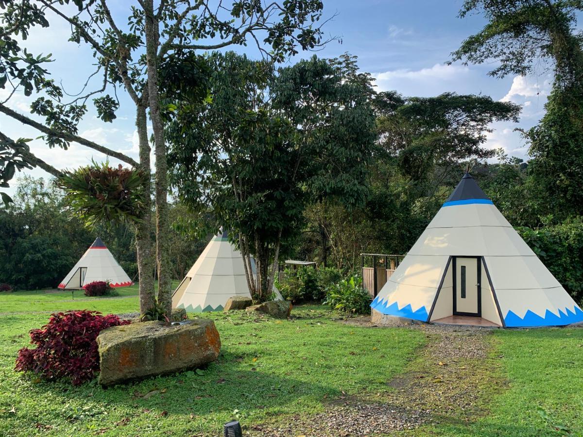 Bosque De Aventura & Glamping Refugio Del Bosque La Mesa (Tequendama) Exterior foto