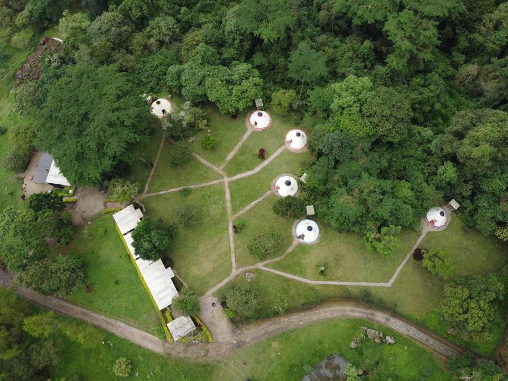 Bosque De Aventura & Glamping Refugio Del Bosque La Mesa (Tequendama) Exterior foto